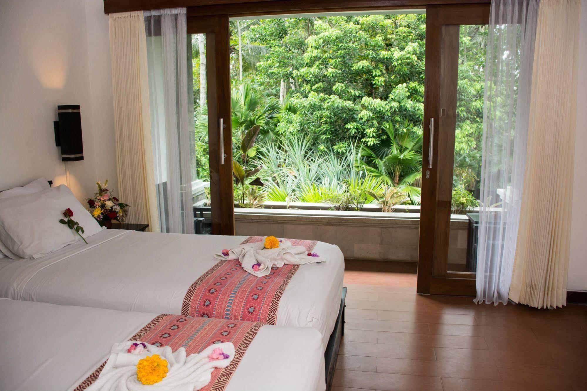The Galuh Pekutatan Hotel Пулукан Екстериор снимка